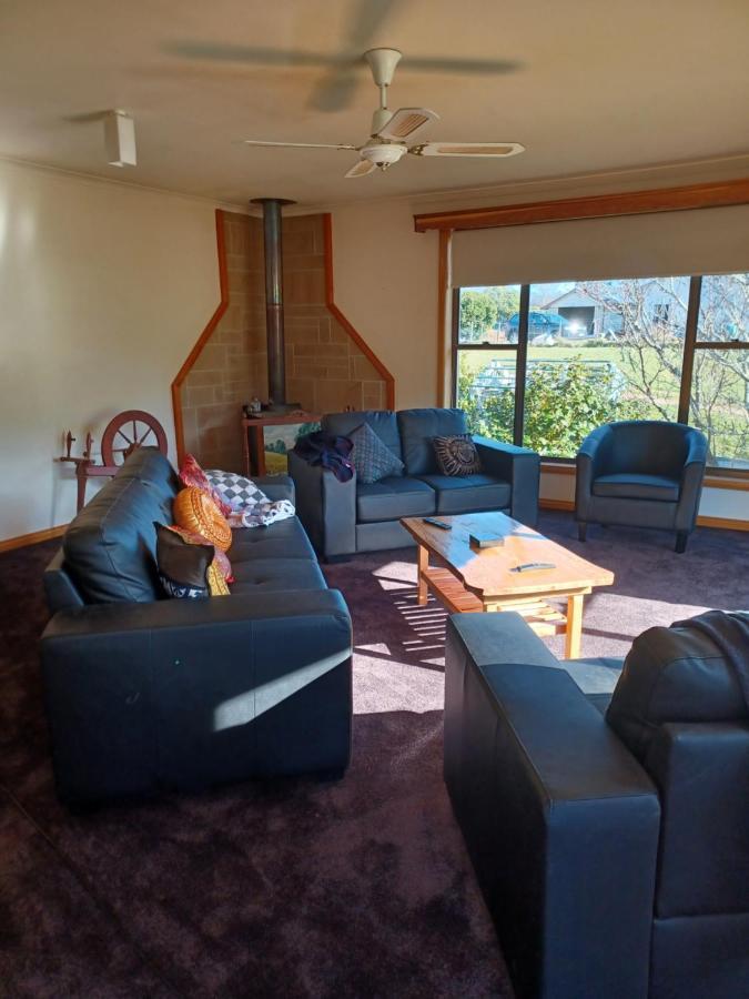 Mole Creek The Tigers Lair Accomadationヴィラ エクステリア 写真